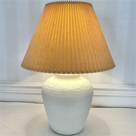 Vtg Textured White Plaster Table Lamp