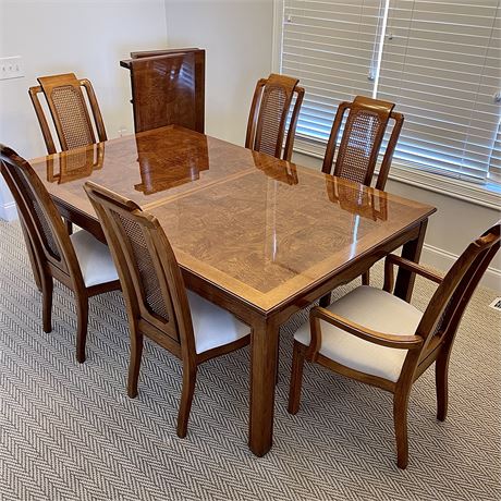 Thomasville Mystique Burl Wood Dinning Table w/ 2 Leaves & 4 Upholstered Chairs
