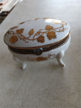 Trinket box