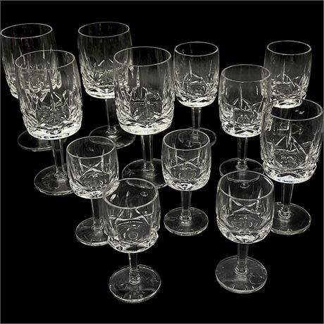 Setting for 4 Cavan Cut Crystal Thumbprint Pattern Stemware (12pc Bar Set)