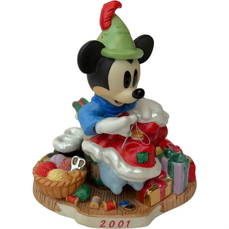 Disney Christmas Through the Years - The Brave Little Tailor Figurine - 2001