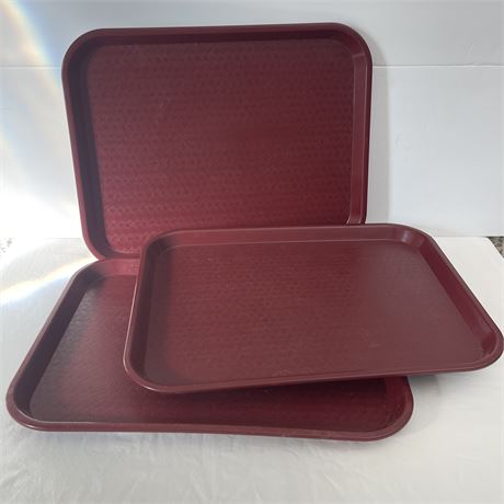 Three Burgandy Carlisle Plastic Cafe Lunch Trays