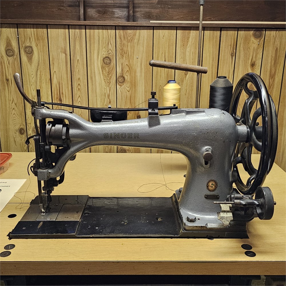 Blazing Auctions - Singer 7-33 Industrial Sewing Machine w/Table ...