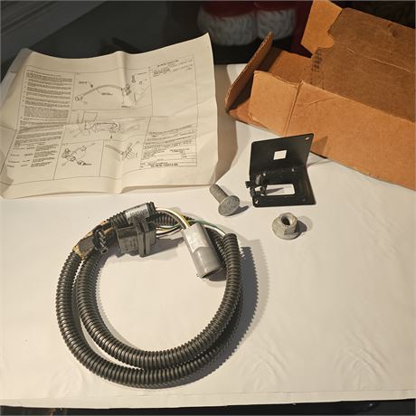 trailer tow wiring kit with the part number XL24-15A416-AB.