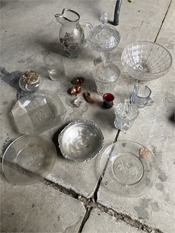 Assortment of fine glassware/crystal