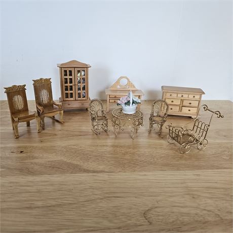 Wood & metal doll house furniture pieces