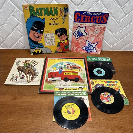 Children's Vtg Puzzles, Coloring Book, 45 RPM Records, & Circus Souvenir Program