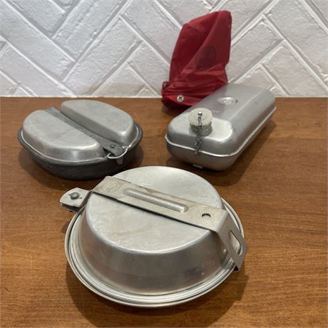 Boy Scouts of America Aluminum Mess Kits & Metal Canteen w/ Sleeve