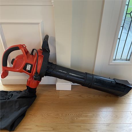 Black & Decker BV6000 12Amp Corded Blower Vacuum