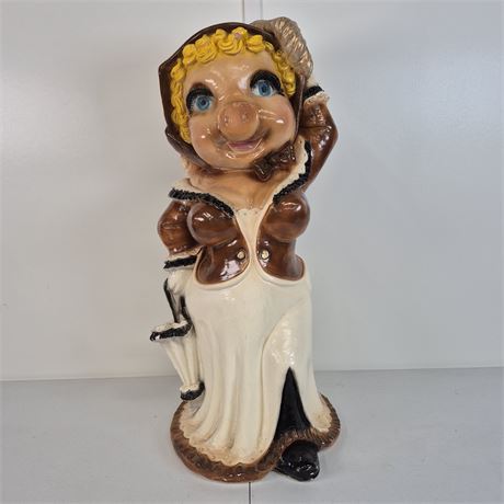 Lg Miss Piggy Chalkware Bank