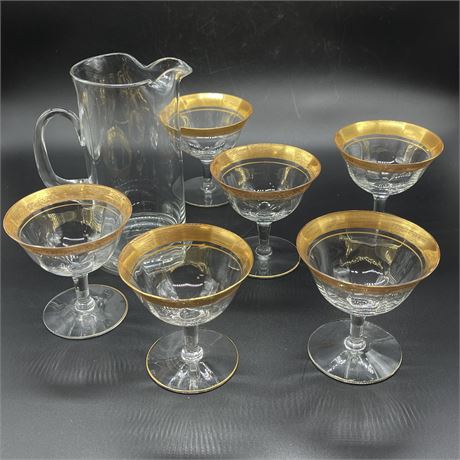 Set of 6 Gold Trim Glasses with Clear Glass Pitcher