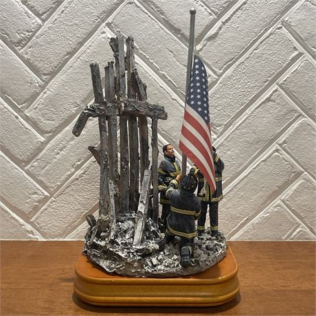 2001 Red Hats of Courage “Image of Hope” Music Box