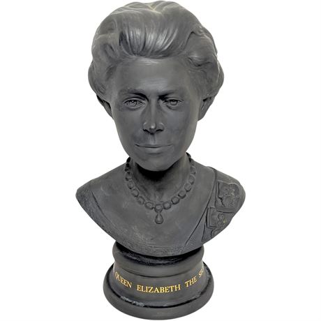 Royal Doulton Queen Elizabeth II Silver Wedding Anniversary Bust