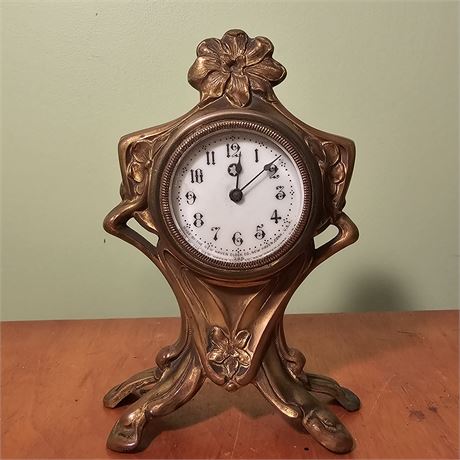 Beautiful New Haven Clock Co.~Art Nouveau Boudoir Clock