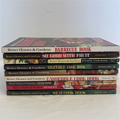 1968-1970 Better Homes and Gardens Cook Books with Barbecue Book