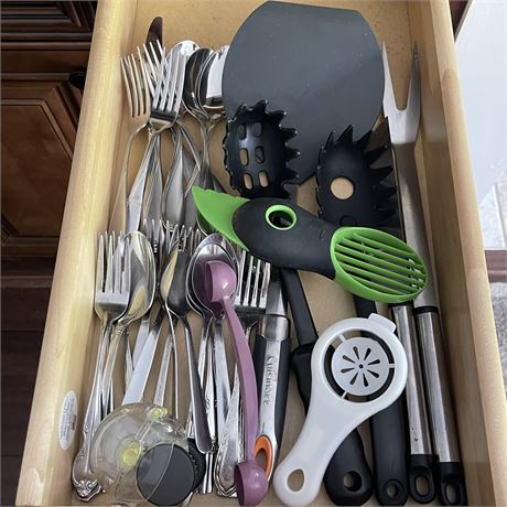 Utensil & Flatware Kitchen Drawer Cleanout