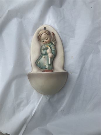 Hummel Heavenly Angel holy water font.