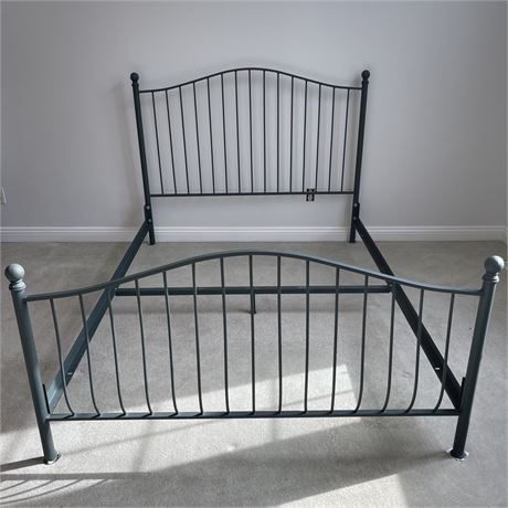 Queen Size Metal Bed Frame with Headboard and Footboard