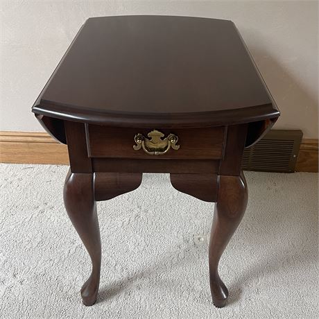 Solid Wood Drop Leaf Side Table / End Table