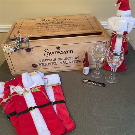 Christmas Wine Goodies with Souverain Wooden Wine Box