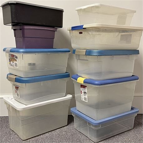 Rubbermaid Lidded Storage Containers