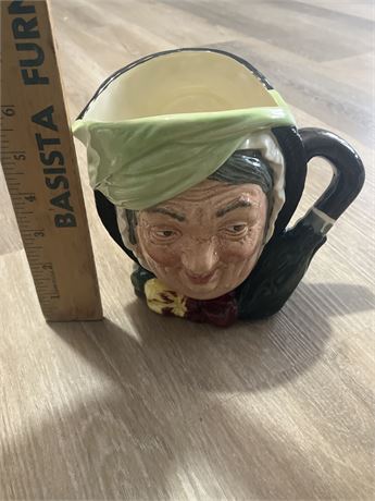 Royal Doulton Sairey Gamp character jug,