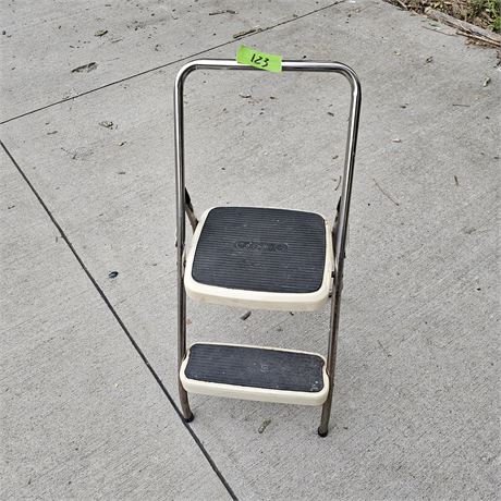 Vintage Cosco Folding 2 Step Stool Ladder Kitchen Garage Creamy White/Chrome MCM
