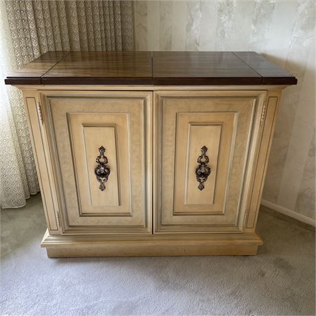 Vtg Stanley Furniture Buffet Server