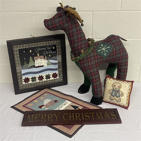 Handcrafted and Plaid & Country-Style Christmas Decor