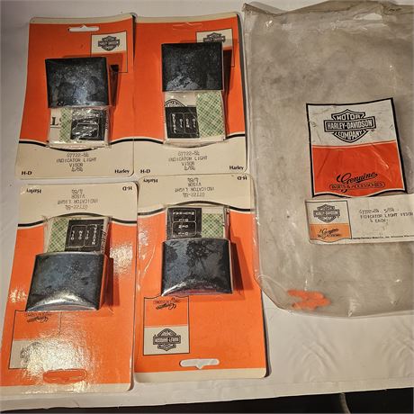 Four packages of Harley-Davidson "Visor Indicator Light" motorcycle parts,