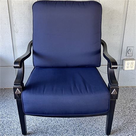 St. Charles Cast Aluminum Indonesian Patio Chair w/ Veranda Classics Cushions