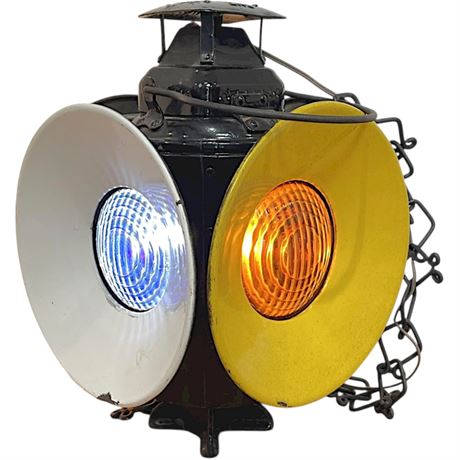 Antique Adlake Railroad 4-Way Signal Non-Sweating Switch Lantern Lamp