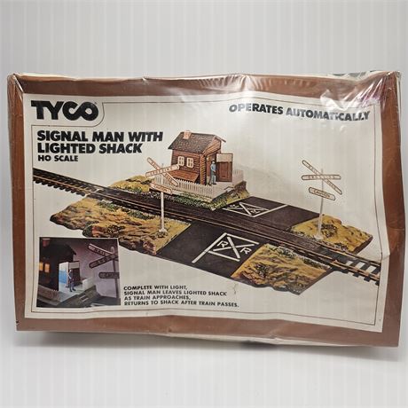 Tyco Signal Man w/ Lighted Shack HO 928- Still Sealed
