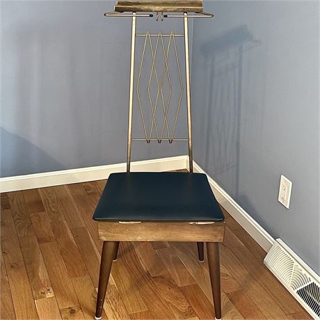 MCM Gentlemen's Valet Hinged Seat for Storage
