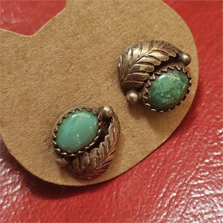 Vintage Southwestern Green Turquoise Sterling Silver Earrings