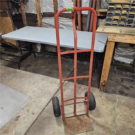 HAND TRUCK - DOLLY