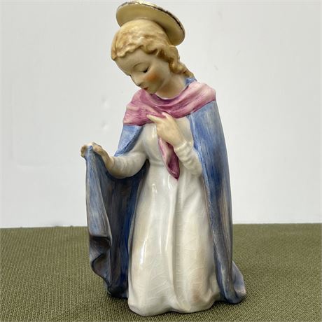 1960 Goebel Hummel Nativity Kneeling Mary Figurine