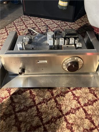 H.H. Scott Stereomaster 370 Wideband FM Multiplex Tube Tuner.