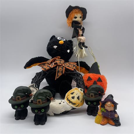 Hallmark Halloween Ornaments, Wreath and other Halloween Decor