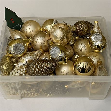 Gold Toned Glass Tree Ornaments & Beads w/ Christmas Tree Lights Remote