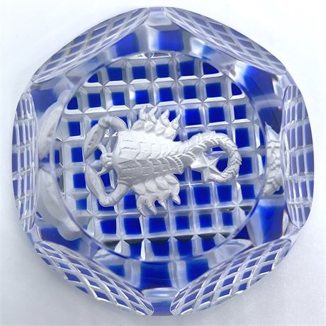 Faceted Scorpion Paperweight with Textured Bottom
