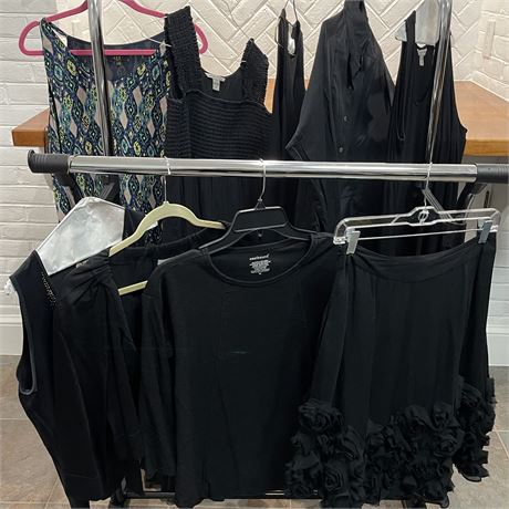 Size Medium Women's Clothing