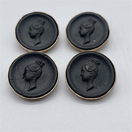 Antique Black Dyed Lady Head Horn Buttons