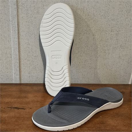Croc Brand Flip Flops-Like New