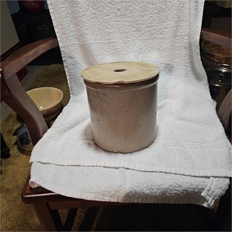 8 inches tall Stoneware crock ~ farmhouse antiques