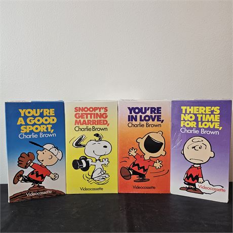 Snoopy/Peanuts VHS Lot-Some Still Wrapped