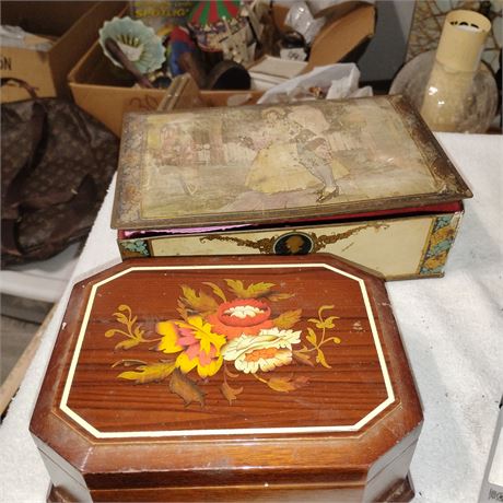 Antique trinket boxes
