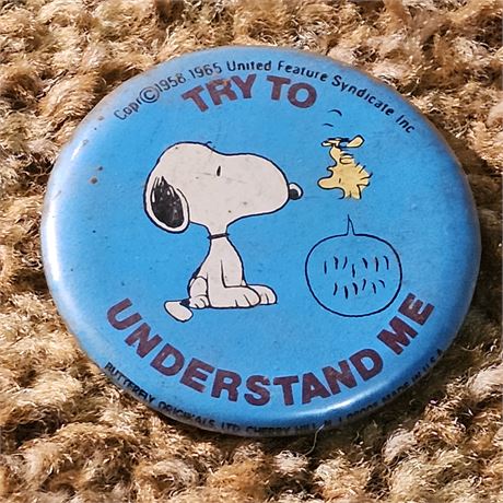 Snoopy pinback button,1960s