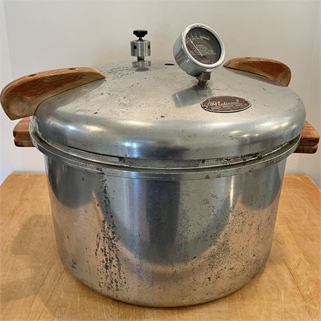 Vtg National Pressure Cooker No. 7