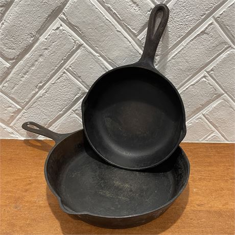 Pair of Vintage Cast Iron Skillets - Unmarked